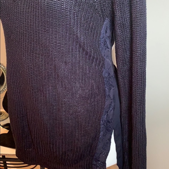 3/$15💕 NWOT Beautiful dress sweater by NY&Company - Picture 4 of 7